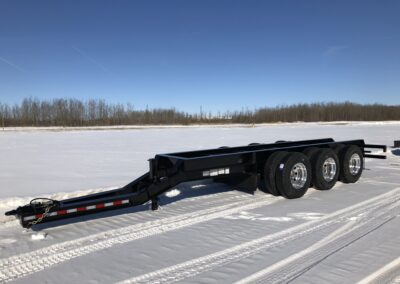 tri axle pony trailer front