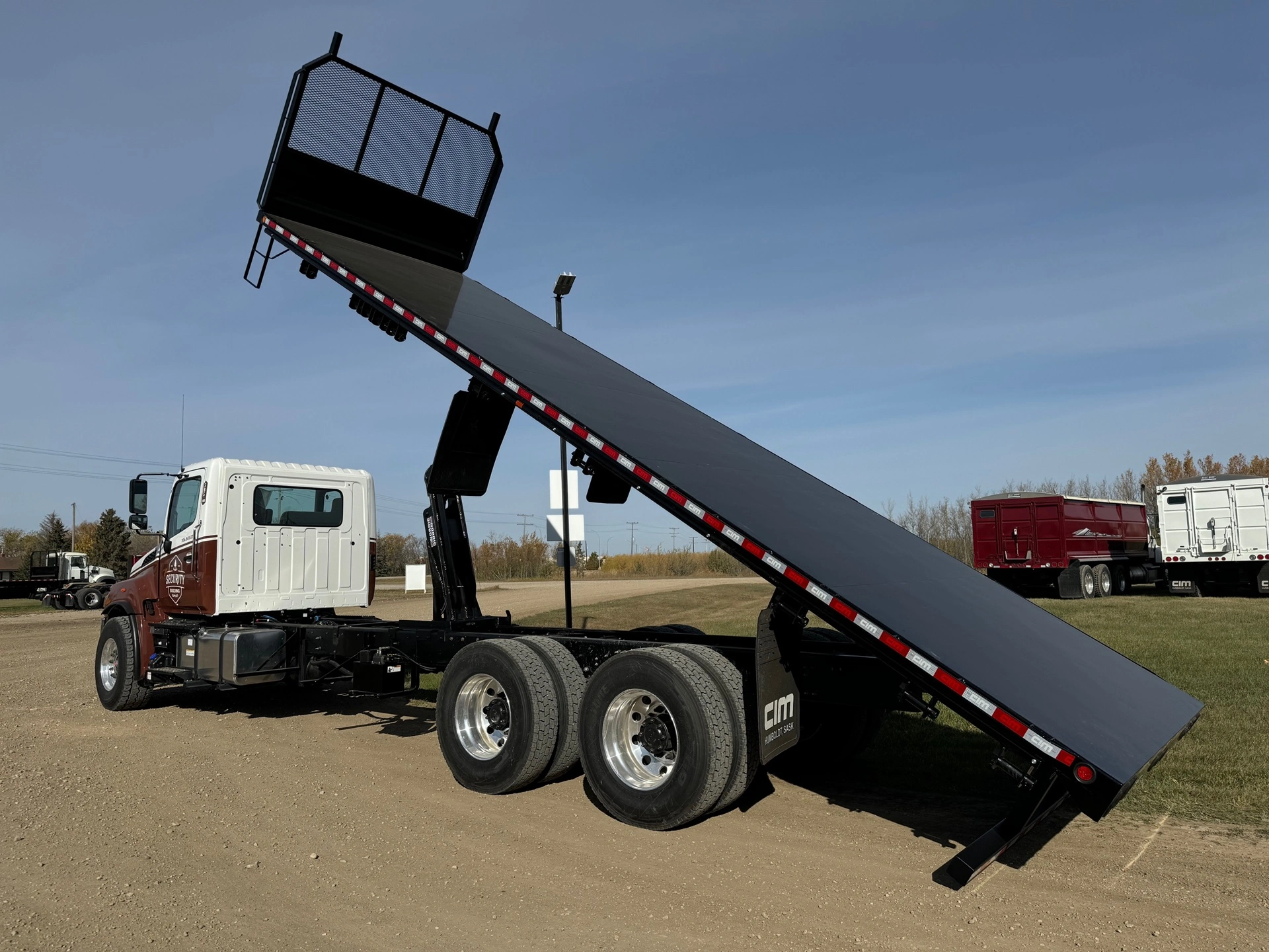 Flat Deck Comm. 1 Flat-Decks-Truck-Image